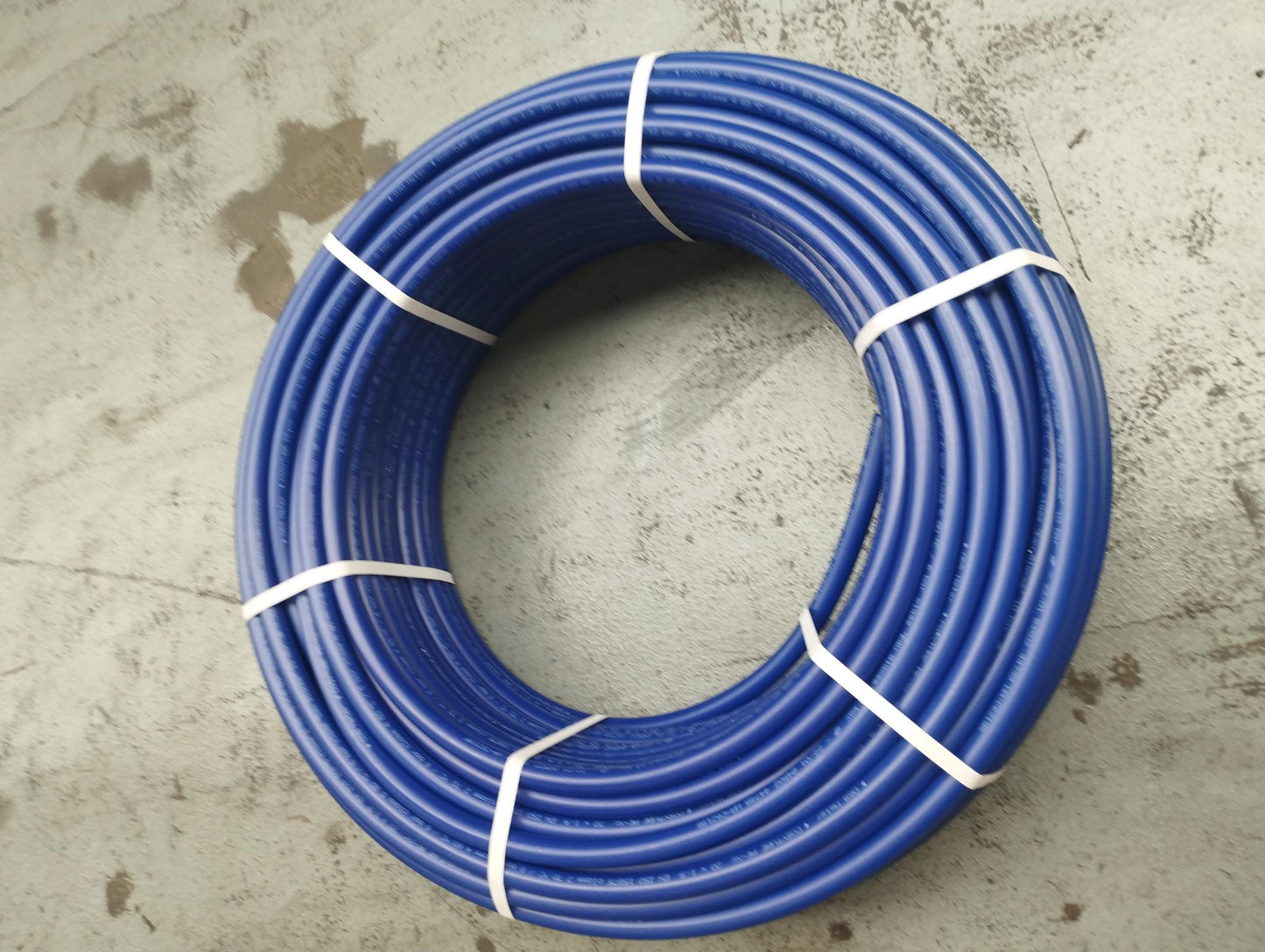 Lot complet chauffage central & plomberie – 35 740 m tubes pex-c + collecteurs & accessoires – Finimetal-Emmeti prix déstockage